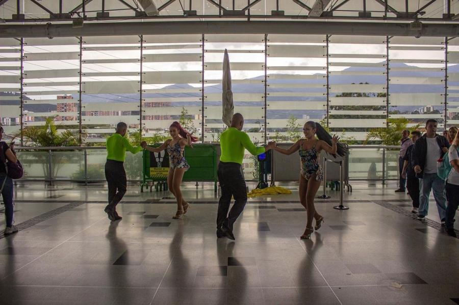 El Grupo Show Dance participar� en el XXXIII Festival Nacional e Internacional Folcl�rica y en el XX Concurso de Danza por pareja en el municipio de Titirib�