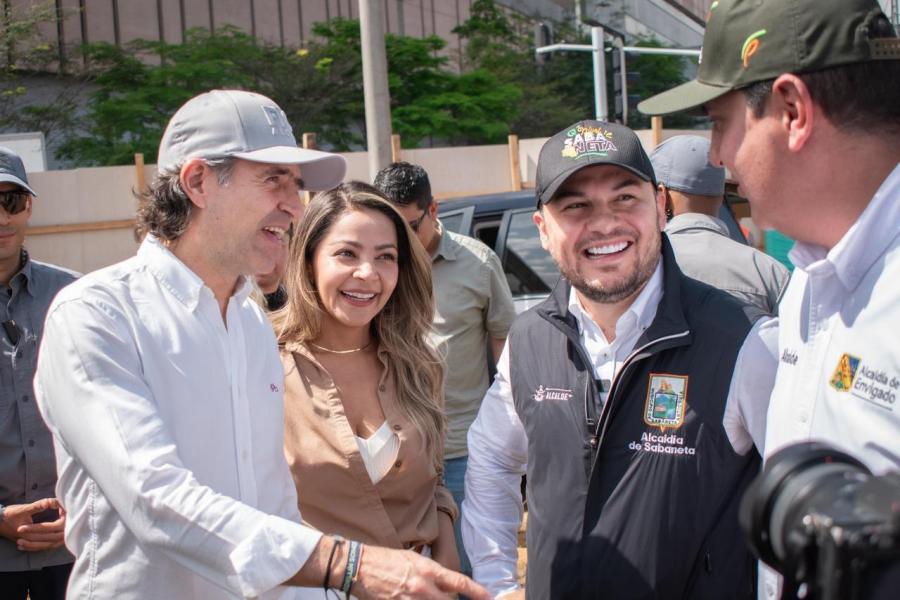 Intercambio vial de la calle 50 Sur con avenida Las Vegas, entre Envigado y Sabaneta, ya est� en marcha