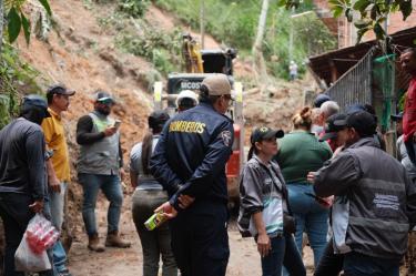 Sabaneta sigue superando las emergencias: comunidad y autoridades trabajan unidas en la recuperación y limpieza de las zonas afectadas.