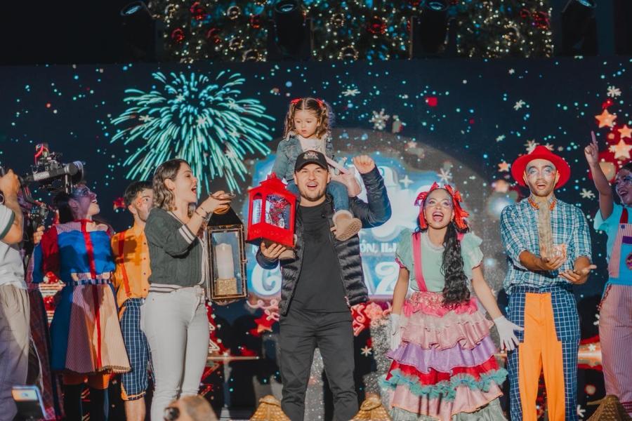 Sabaneta encendi� oficialmente la Navidad con un show familiar y un alumbrado para disfrutar hasta enero de 2026